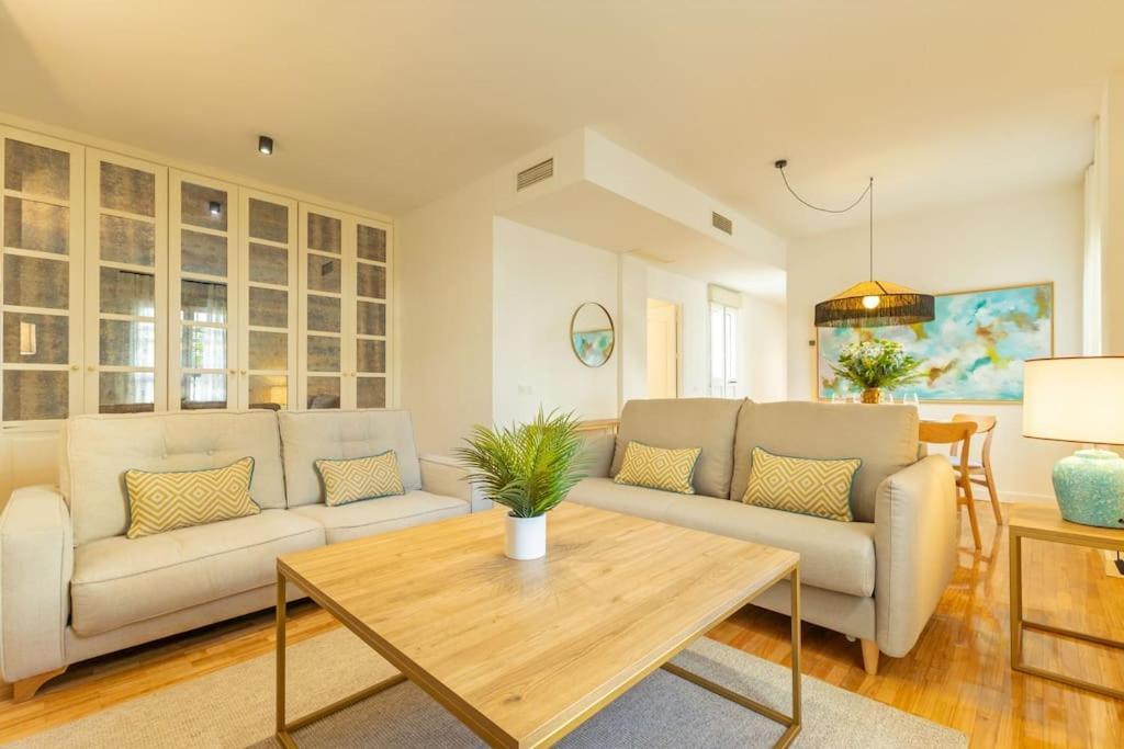 Triana Deluxe By Valcambre Apartman Sevilla Kültér fotó