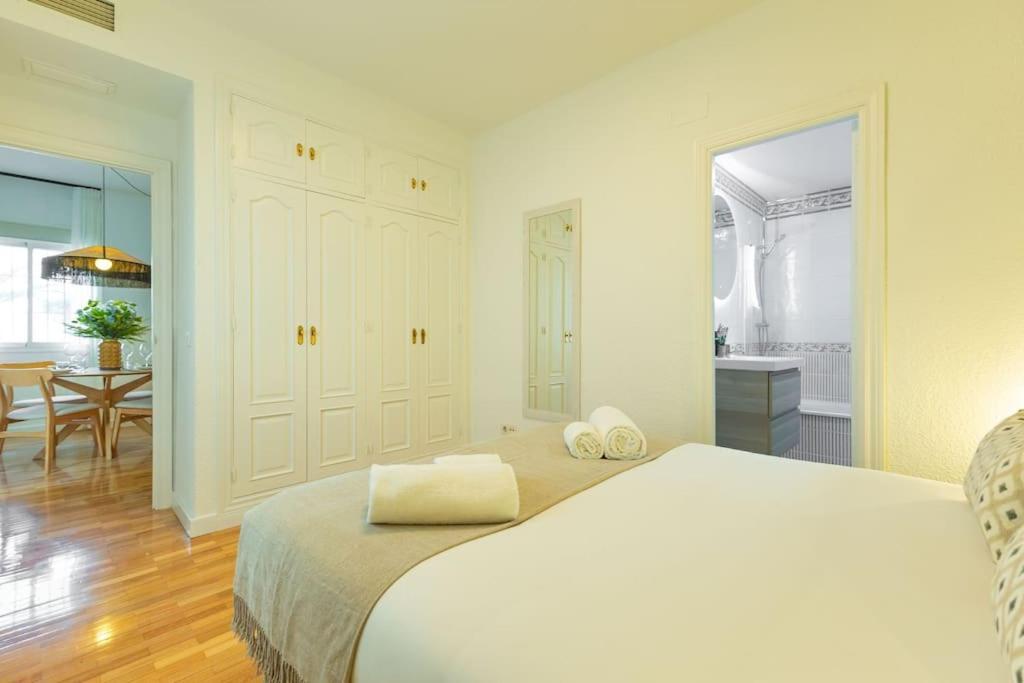 Triana Deluxe By Valcambre Apartman Sevilla Kültér fotó