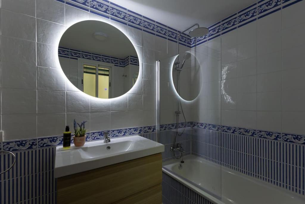 Triana Deluxe By Valcambre Apartman Sevilla Kültér fotó
